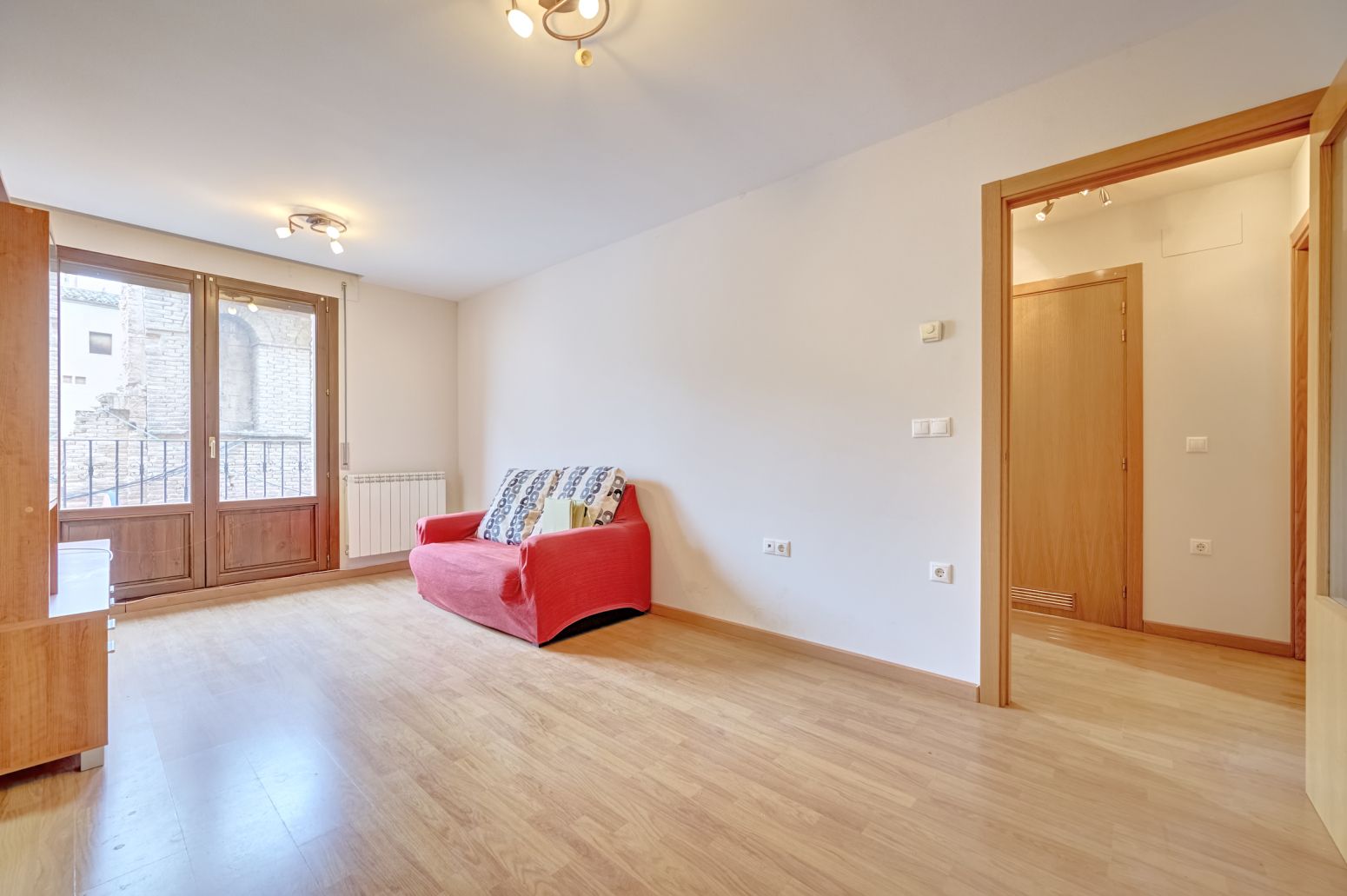 Pis en venda en Villafranca amb Calefacció, Parquet i Moblat