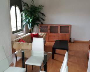 Living room of Apartment to rent in  Zaragoza Capital  with Heating, Parquet flooring and Furnished