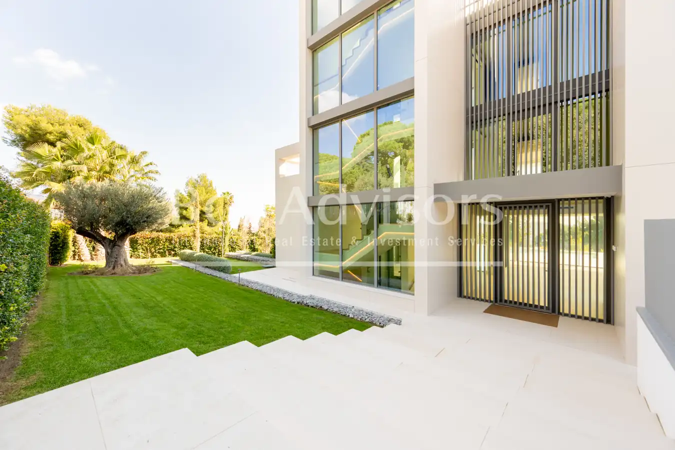 Jardín de Casa o chalet en venta en Barcelona con Aire acondicionado, Calefacción y Jardín privado