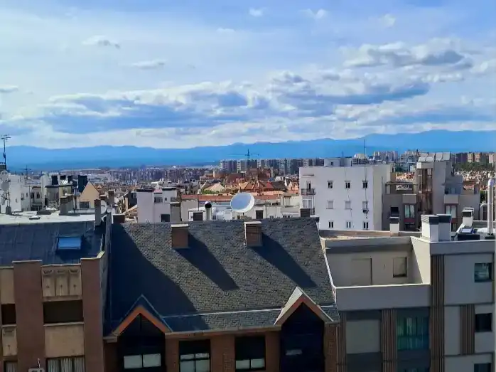 Vista exterior de Àtic en venda en  Madrid Capital amb Aire condicionat i Balcó