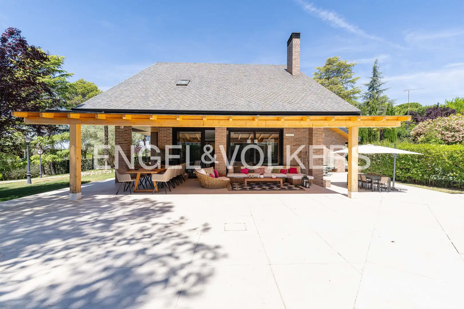 Terraza de Casa o chalet en venta en Boadilla del Monte con Aire acondicionado, Calefacción y Jardín privado