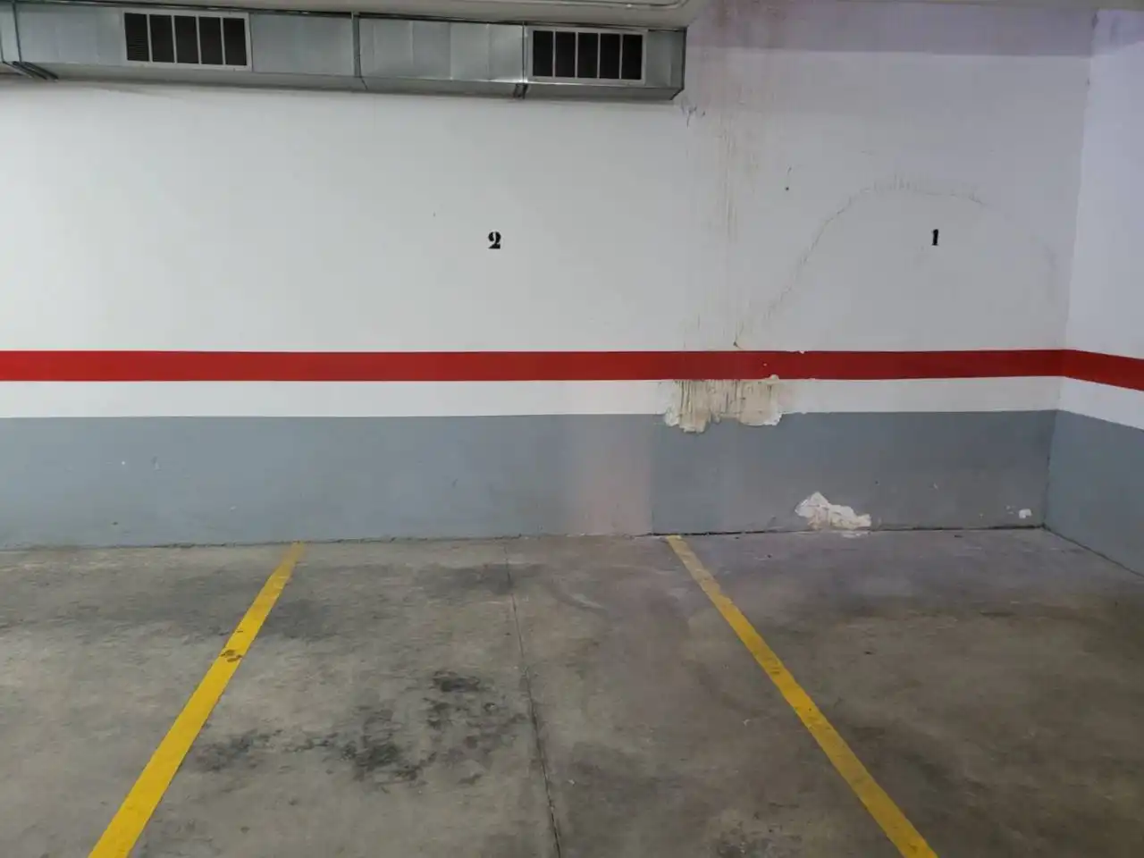 Garage zur Miete in Calle Calderon, Centre , Centre - Sant Oleguer