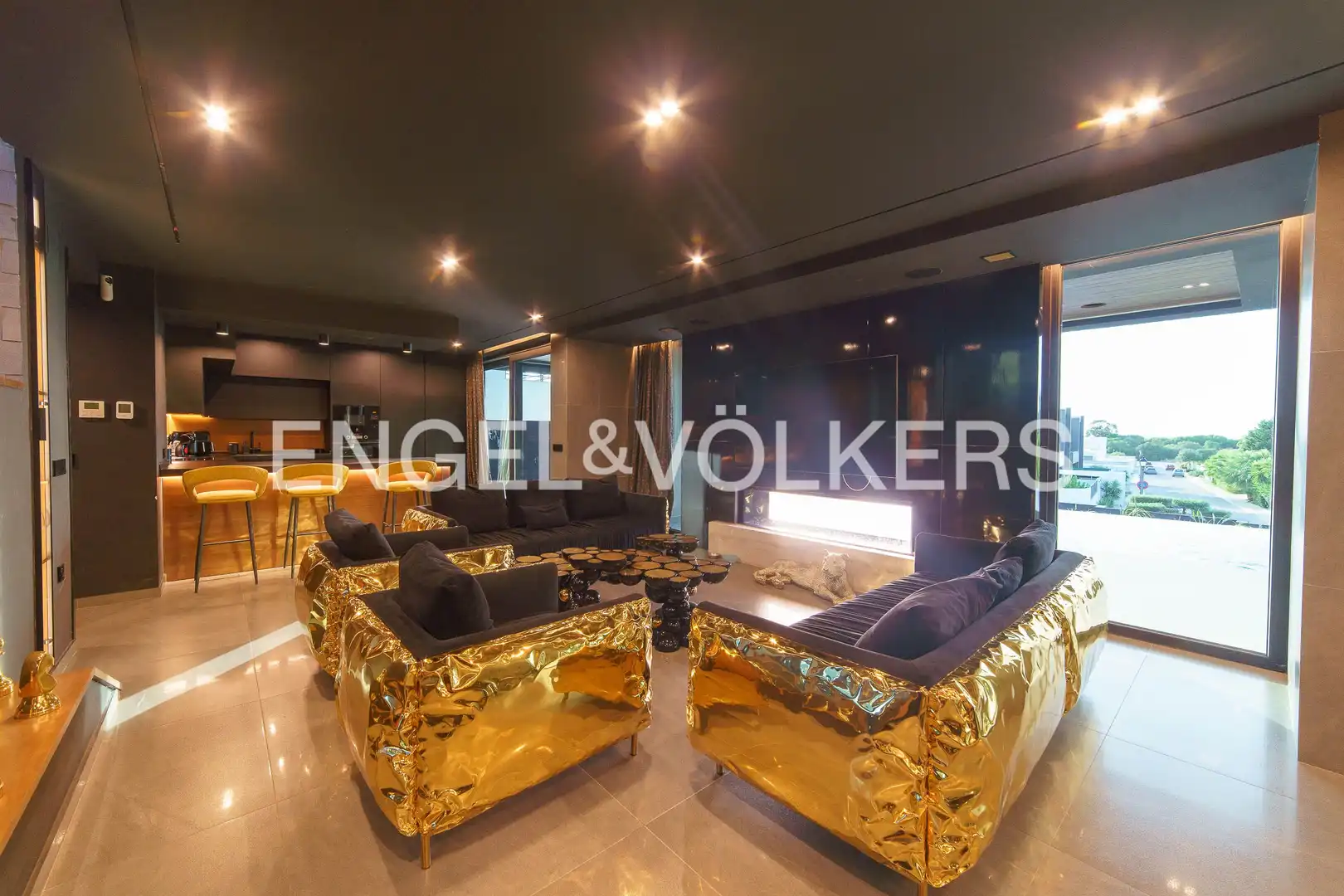Sala de estar de Casa o chalet en venta en Sanlúcar de Barrameda con Aire acondicionado, Calefacción y Jardín privado