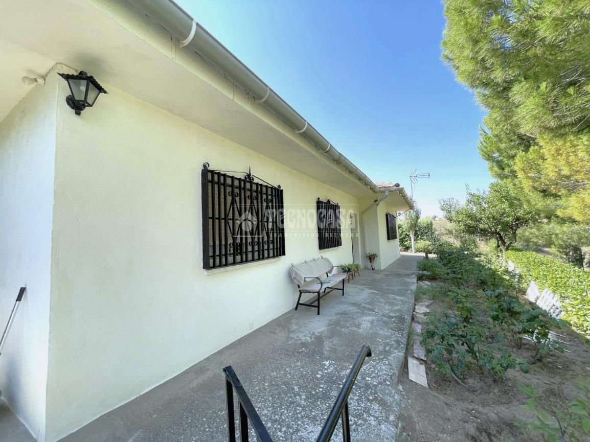 Exterior view of House or chalet for sale in Villalbilla