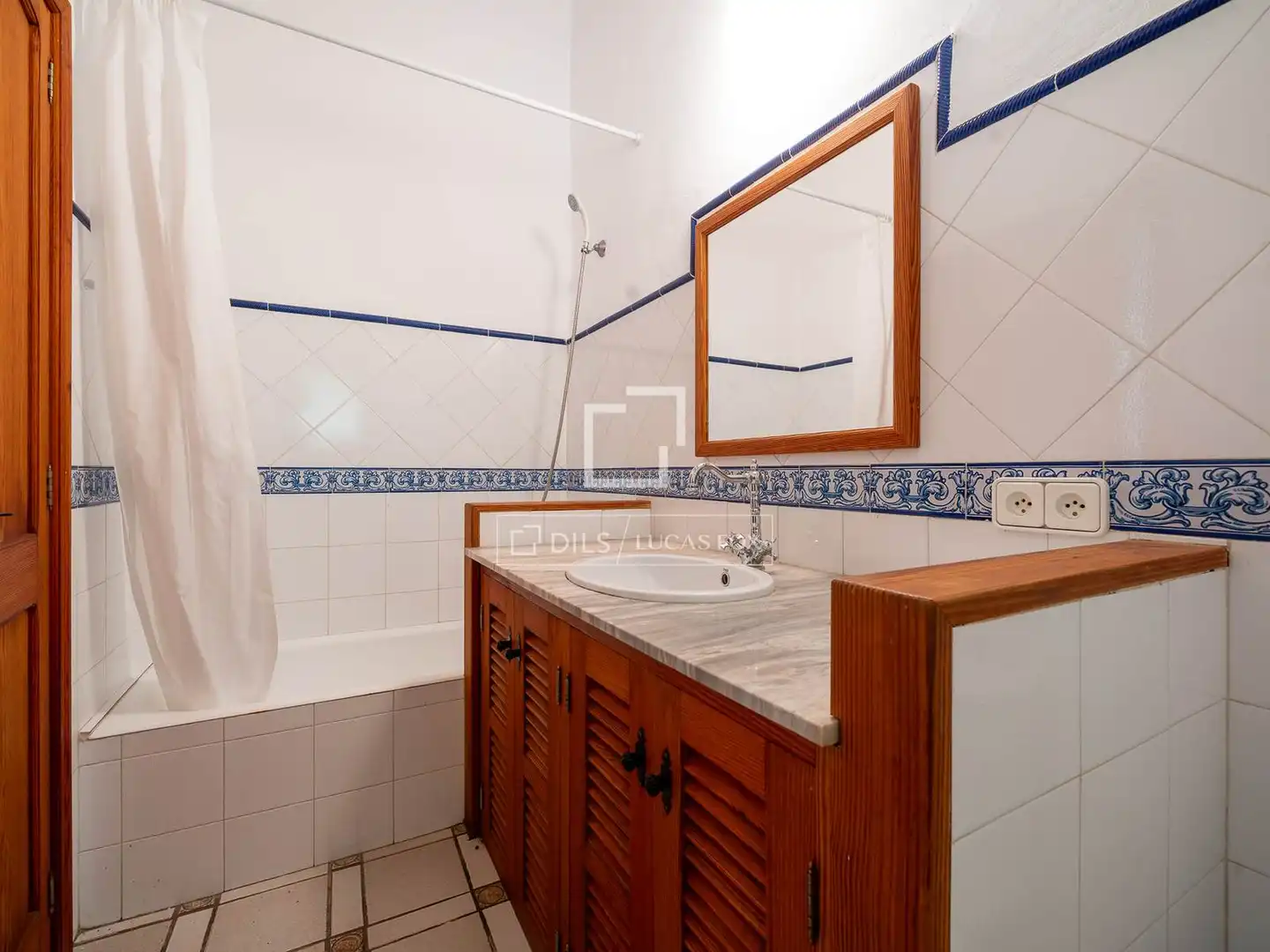 Baño de Finca rústica de alquiler en Mancor de la Vall con Jardín privado, Terraza y Trastero