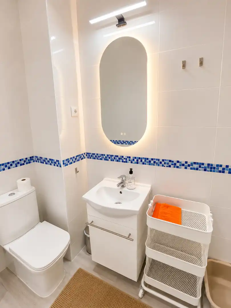 Baño de Estudio en venta en Benalmádena con Aire acondicionado, Terraza y Amueblado