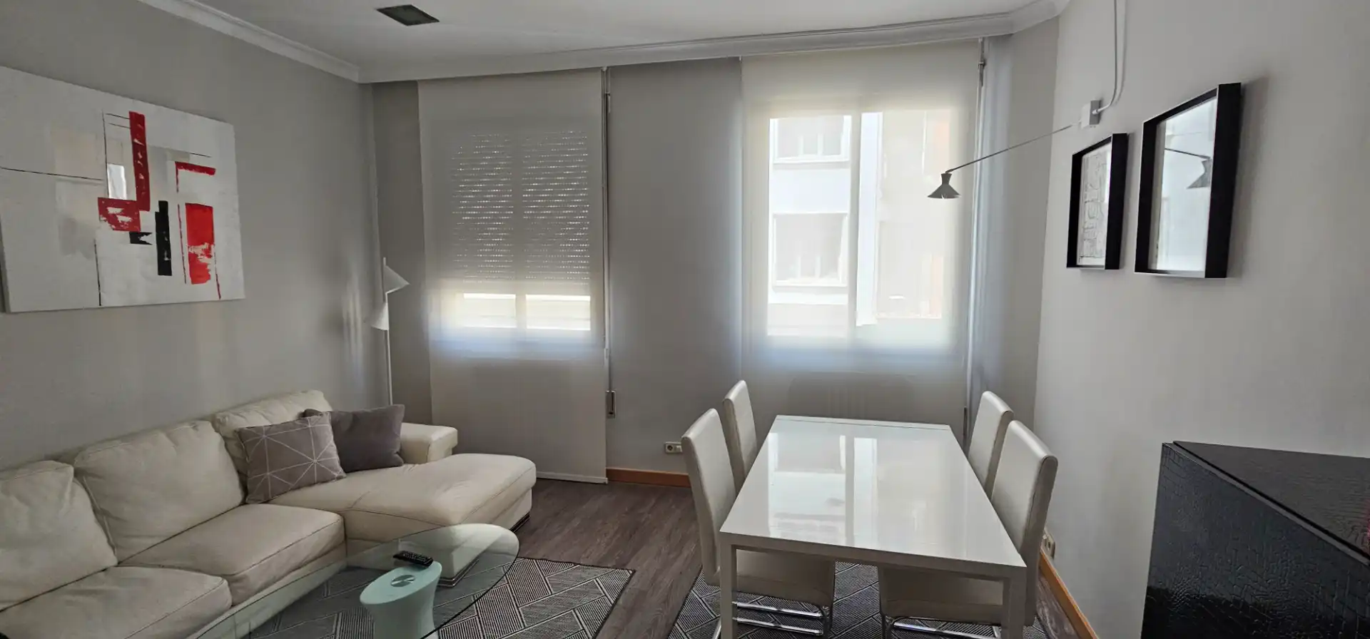Living room of Flat for rent in Madrid  with Air Conditioner, Heating and Furnished