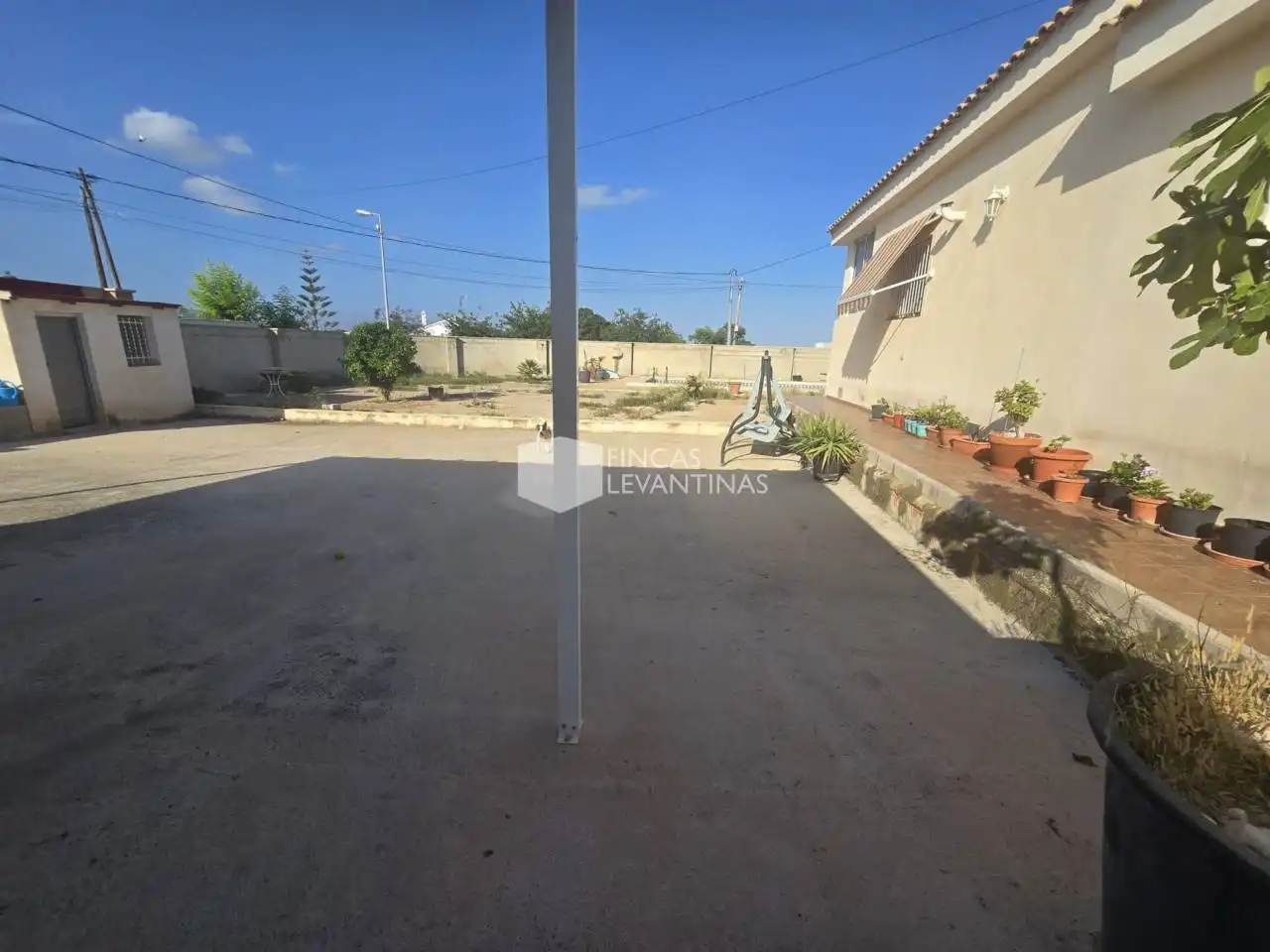 Casa o xalet en venda en Alicante / Alacant amb Jardí privat, Terrassa i Piscina