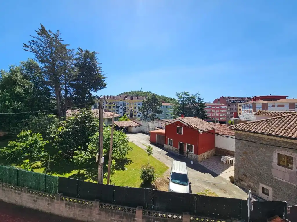 Vista exterior de Pis en venda en Castrillón