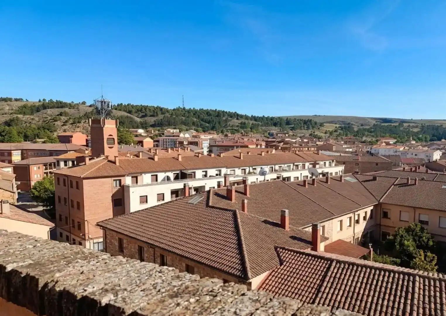 Vista exterior de Piso en venta en Burgo de Osma - Ciudad de Osma con Aire acondicionado, Parquet y Amueblado