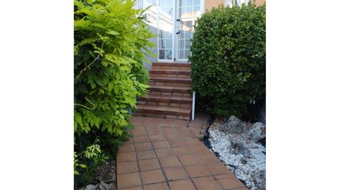 Foto 4 de Casa adosada en venta en Arándano, Los Rosales, Ciudad Real Capital