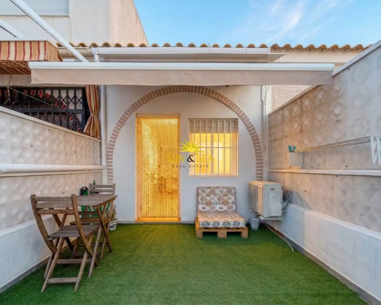 Jardí de Casa o xalet de lloguer en Torrevieja amb Aire condicionat, Calefacció i Terrassa