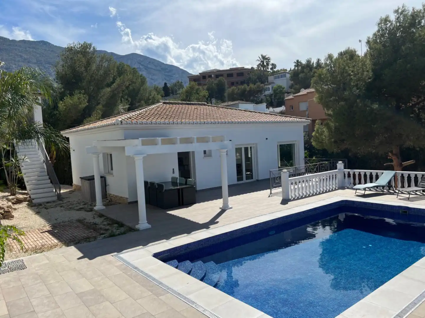 Vista exterior de Casa o chalet en venta en Dénia con Aire acondicionado, Calefacción y Jardín privado