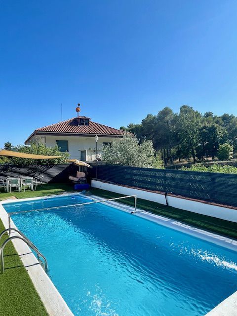 Piscina de Casa o chalet en venta en Querol con Terraza y Trastero