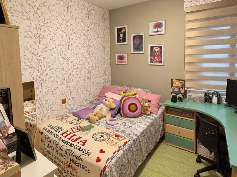 Habitación de Piso en venta en  Teruel Capital con Aire acondicionado