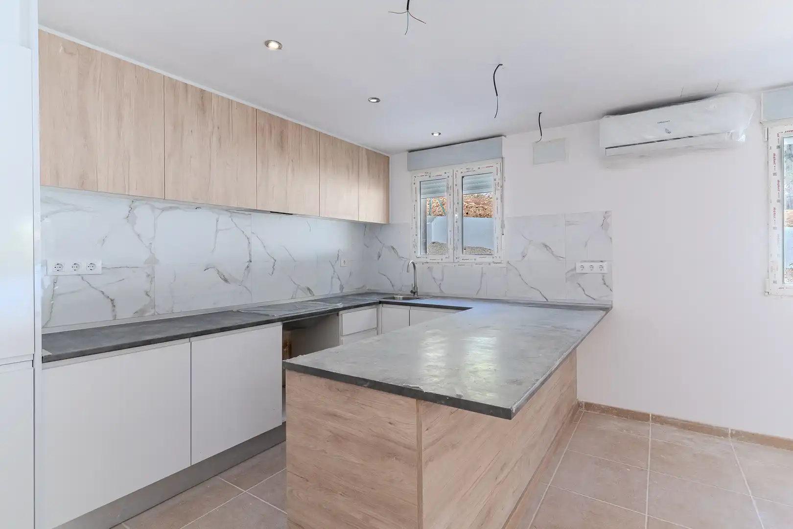 Villa mit Terrasse zum Verkauf in Avenida Manila, imagen 18