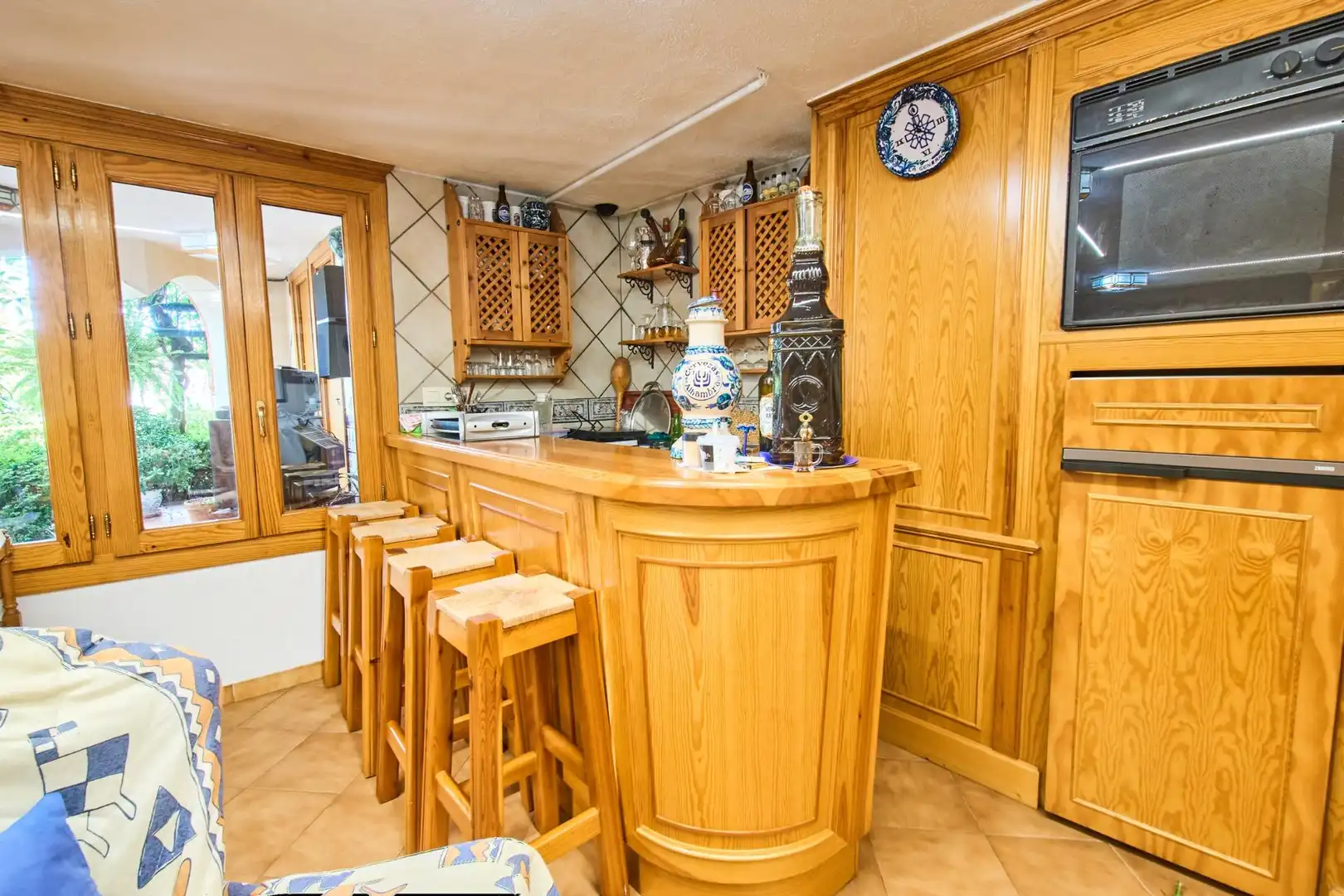 Cocina de Casa o chalet en venta en Granada con Aire acondicionado, Calefacción y Jardín privado