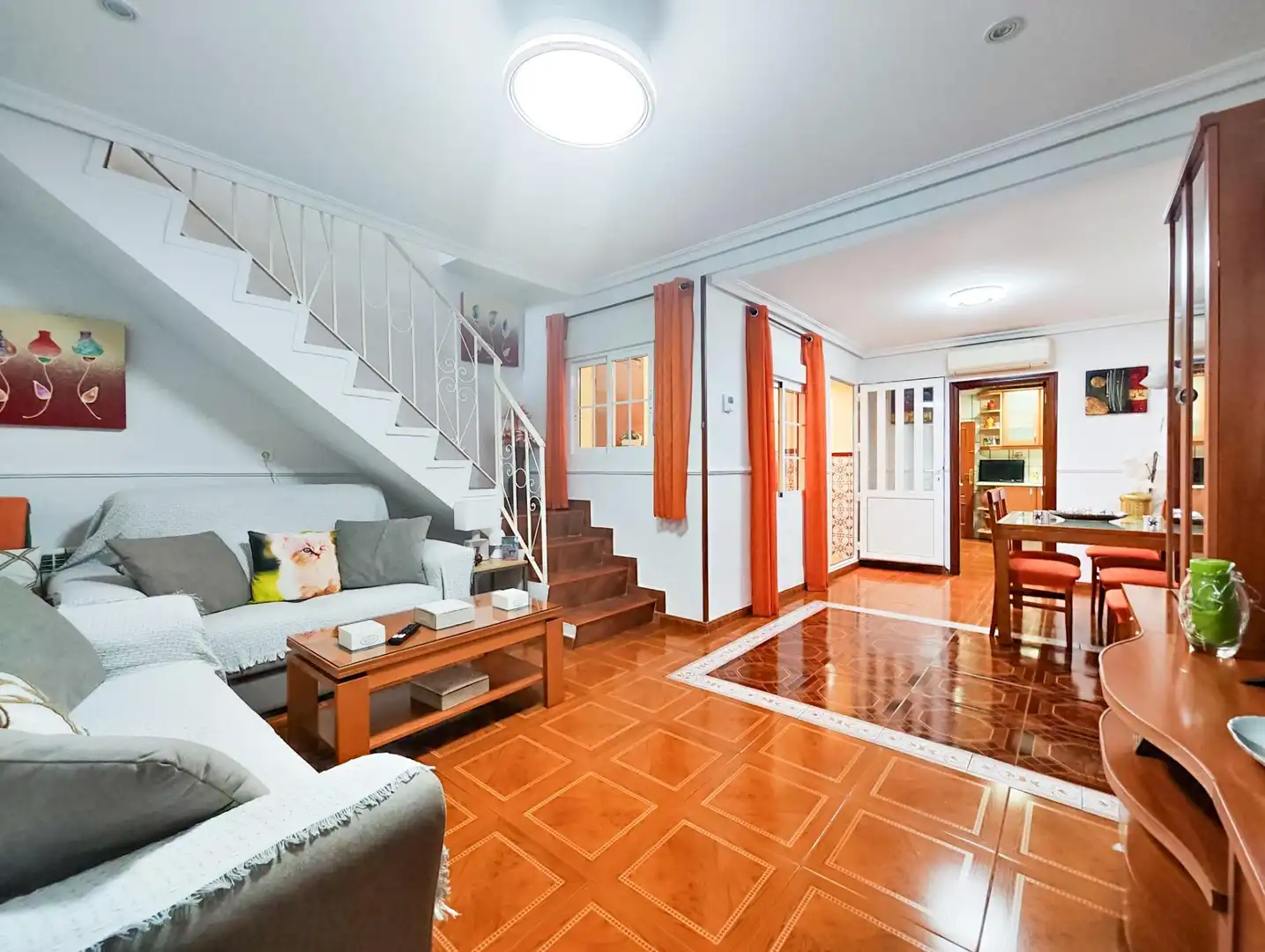 Houses for sale in Puertollano  with Air Conditioner, Heating and Storage room