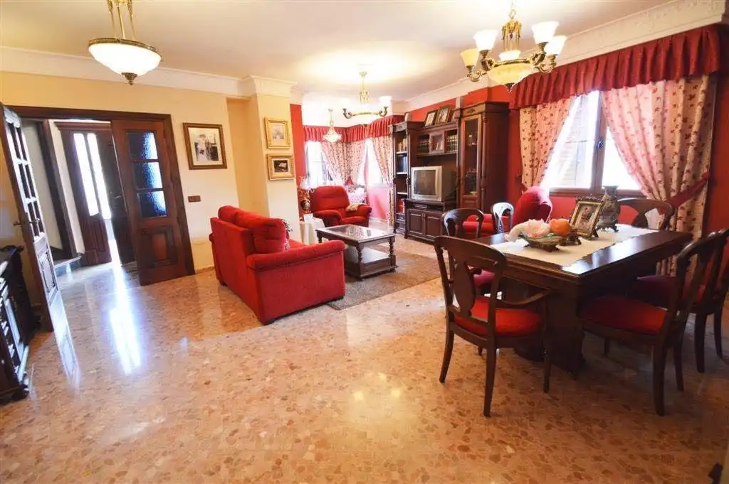 Casa o chalet en venta en Calle Calle Reina Sofía, Villanueva de la Concepción