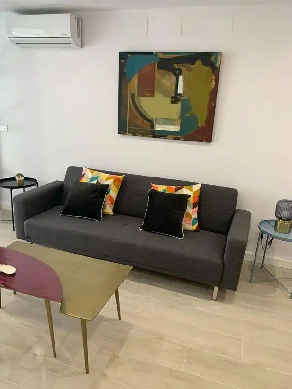 Living room of Flat for rent in Granada  with Air Conditioner, Parquet flooring and Furnished