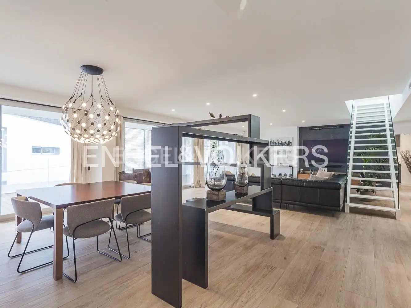 Dining room of Attic for sale in Sant Cugat del Vallès  with Air Conditioner, Heating and Private garden
