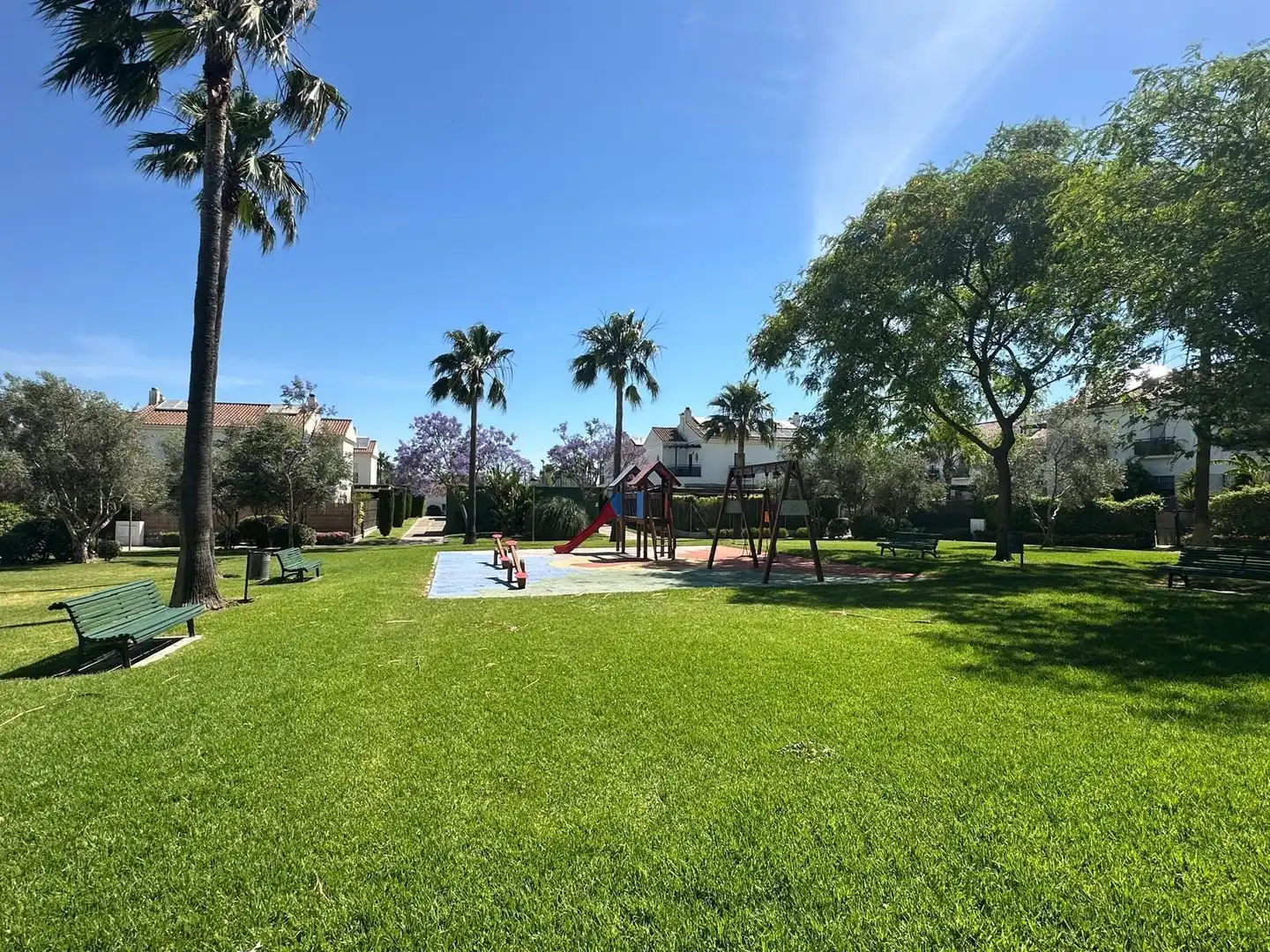 Exterior view of Detached homes for sale in Jerez de la Frontera  with Balcony and Community pool