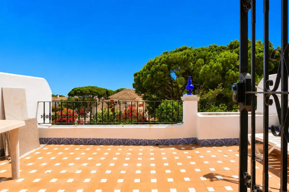 Terraza de Casa adosada en venta en Marbella con Aire acondicionado, Terraza y Piscina comunitaria