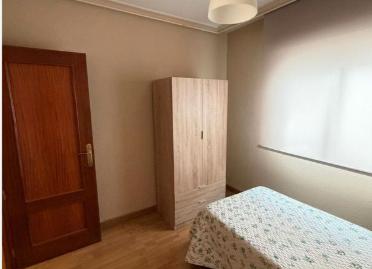 Foto 4 de Piso de alquiler en Calle Cisneros, 6, Centro, Puertollano