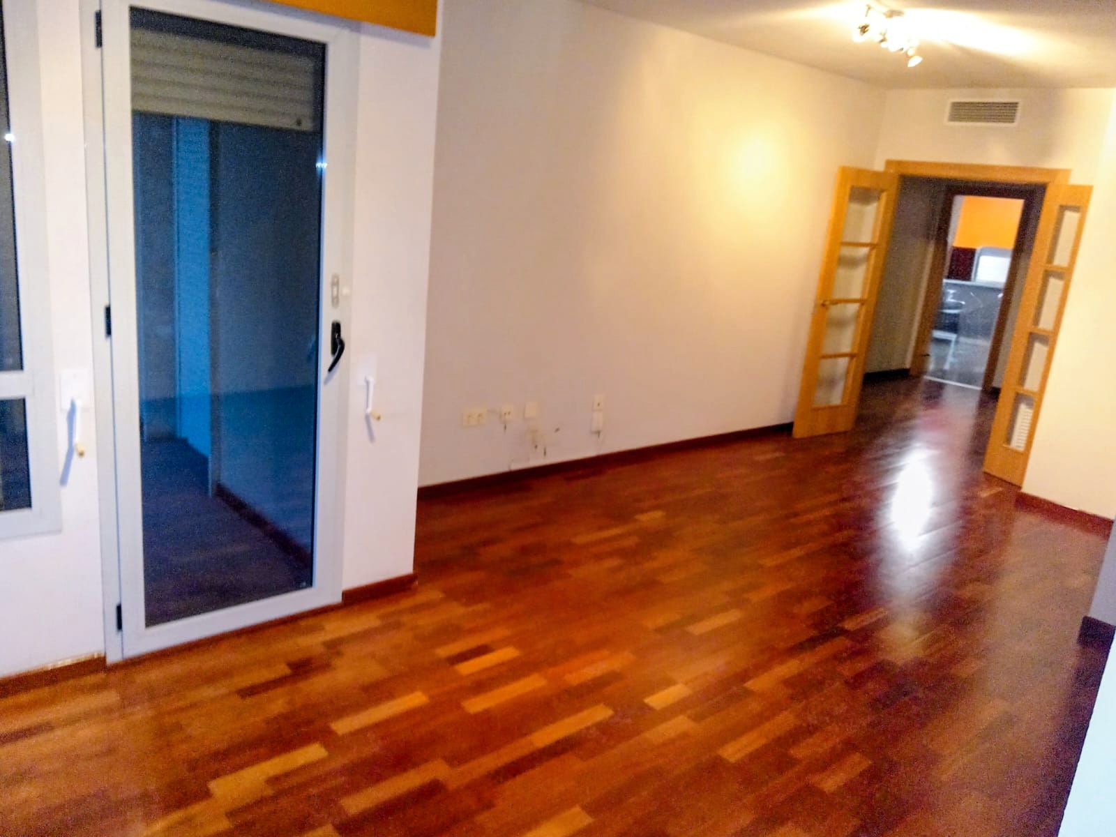 Wohnung zum Verkauf in  Murcia Capital mit Klimaanlage, Heizung und Terrasse