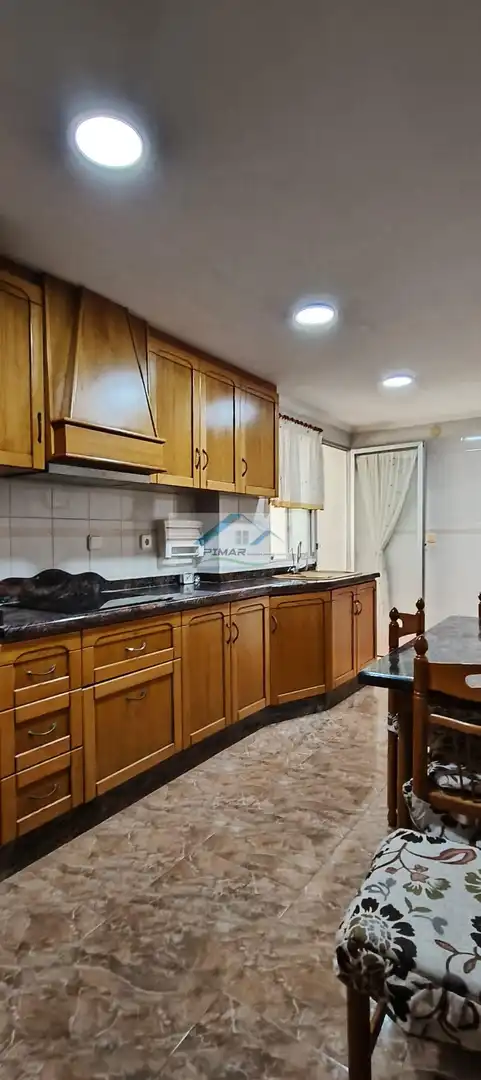Cuina de Pis en venda en Crevillent amb Aire condicionat i Balcó