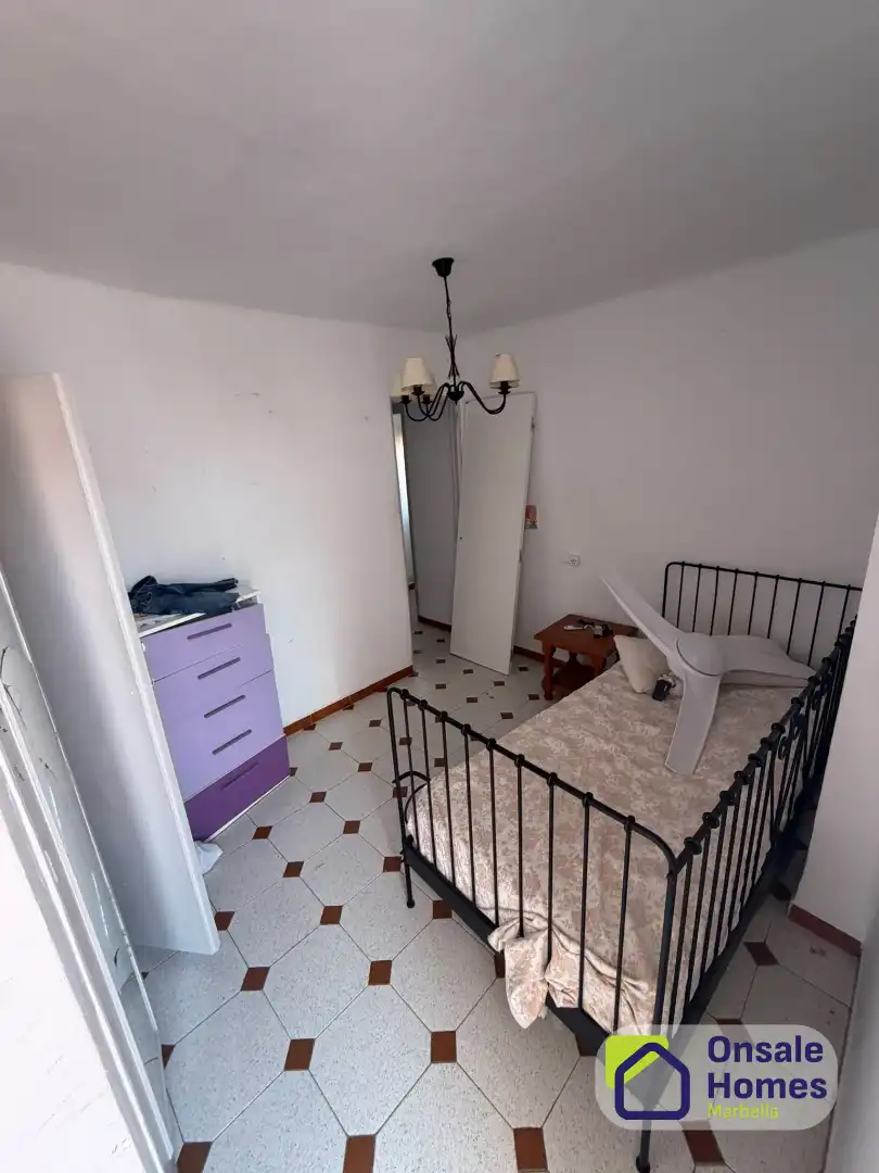 Habitación de Ático en venta en Marbella con Aire acondicionado, Terraza y Balcón