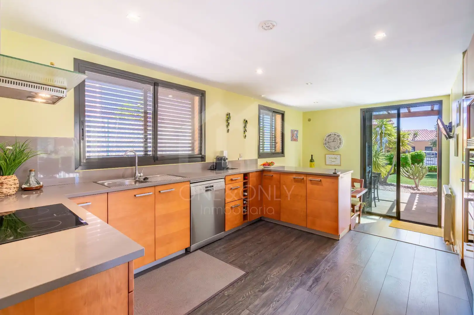 Cocina de Casa o chalet en venta en Mont-roig del Camp con Aire acondicionado, Calefacción y Jardín privado