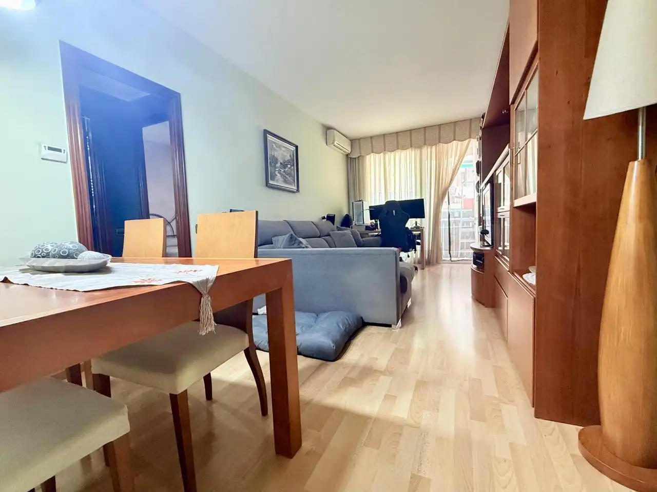 Sala d'estar de Pis en venda en Badalona amb Aire condicionat, Calefacció i Parquet