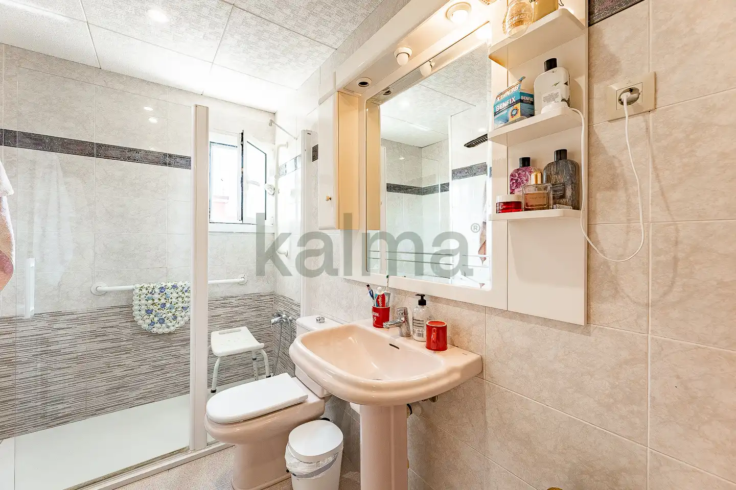 Piso en venta en Carrer de Roger de Flor, Can Tintorer - Can Tries