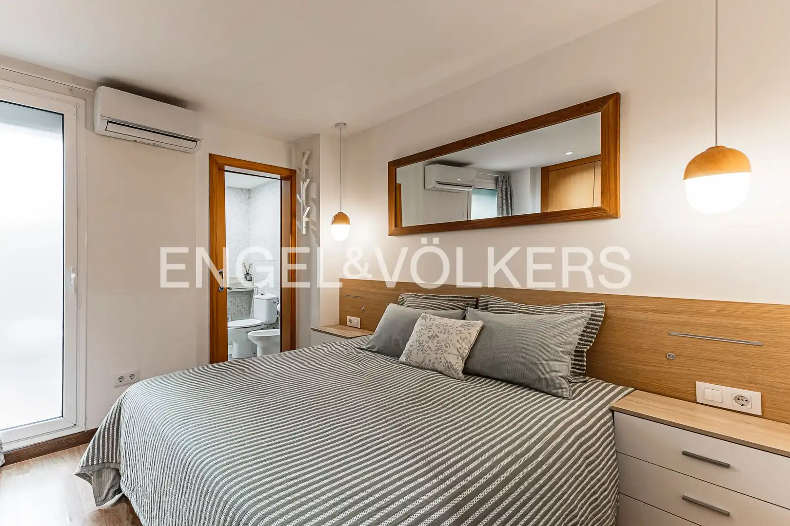 Appartamento con terrazza in vendita a Ciutat Vella, imagen 7