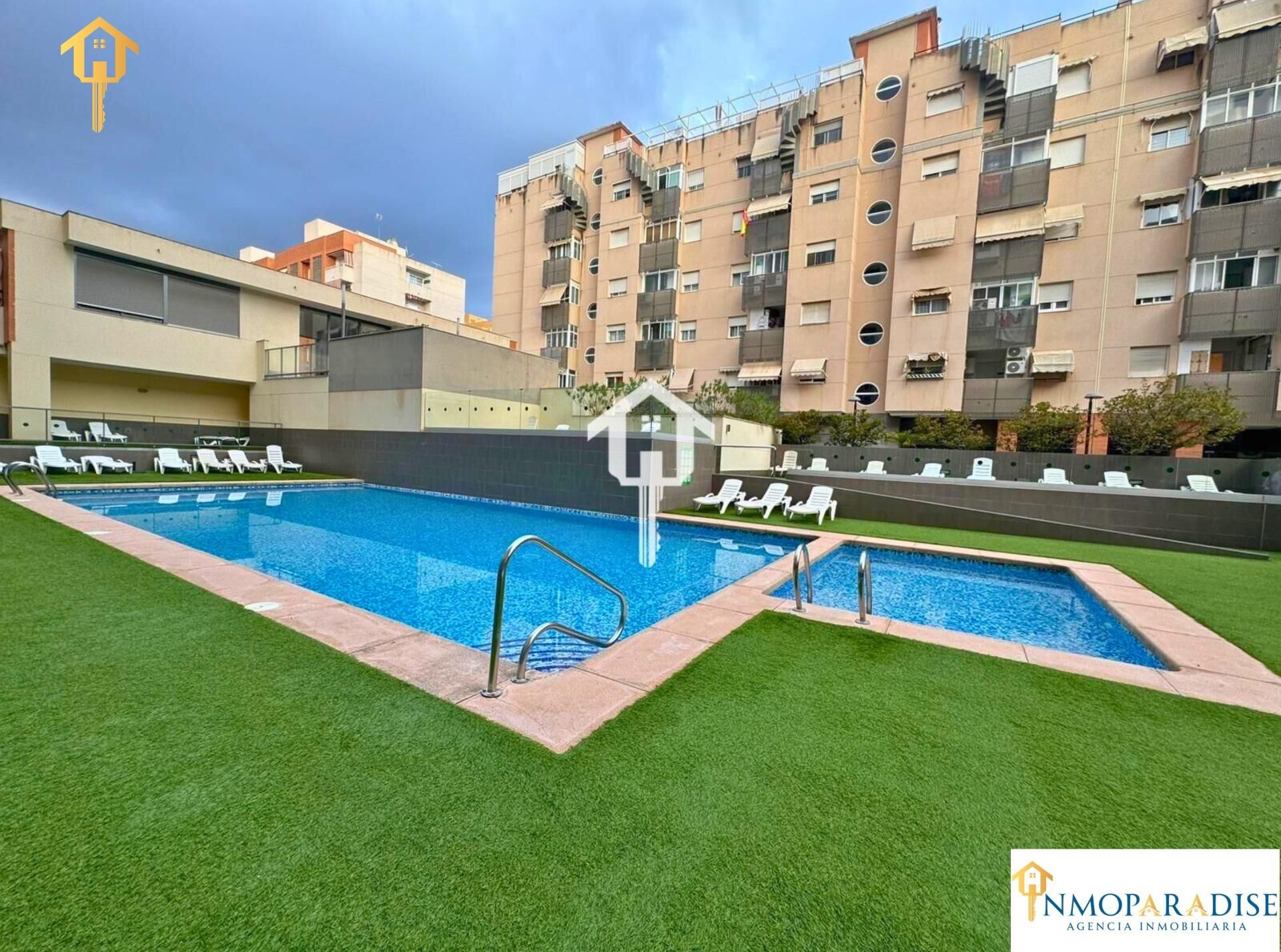 Piscina de Pis en venda en Alicante / Alacant amb Aire condicionat, Jardí privat i Traster