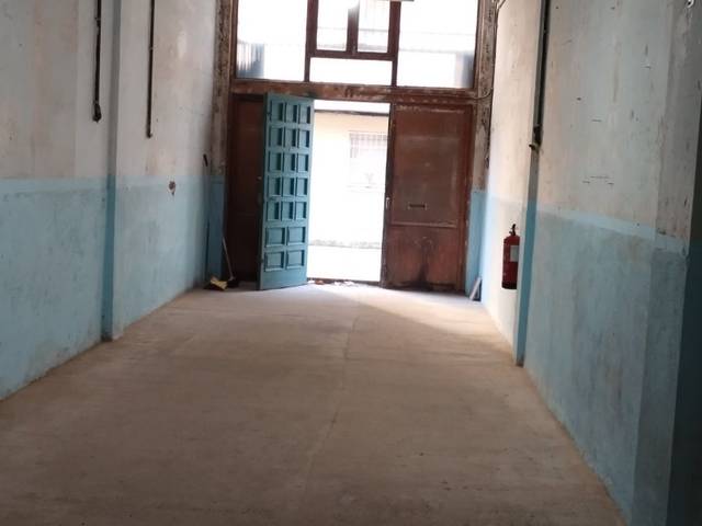 Local comercial en Alquiler en Calle de San Restituto, 22 en Valdezarza