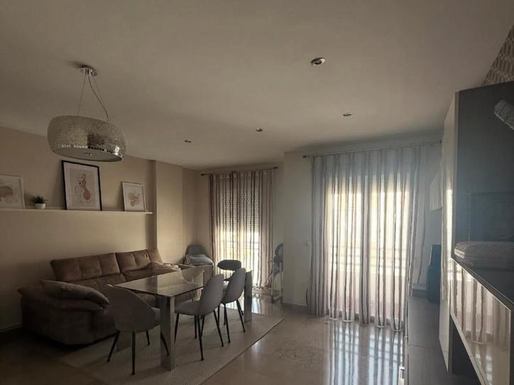 Foto 1 de Piso en venta en Mancha Real, Jaén