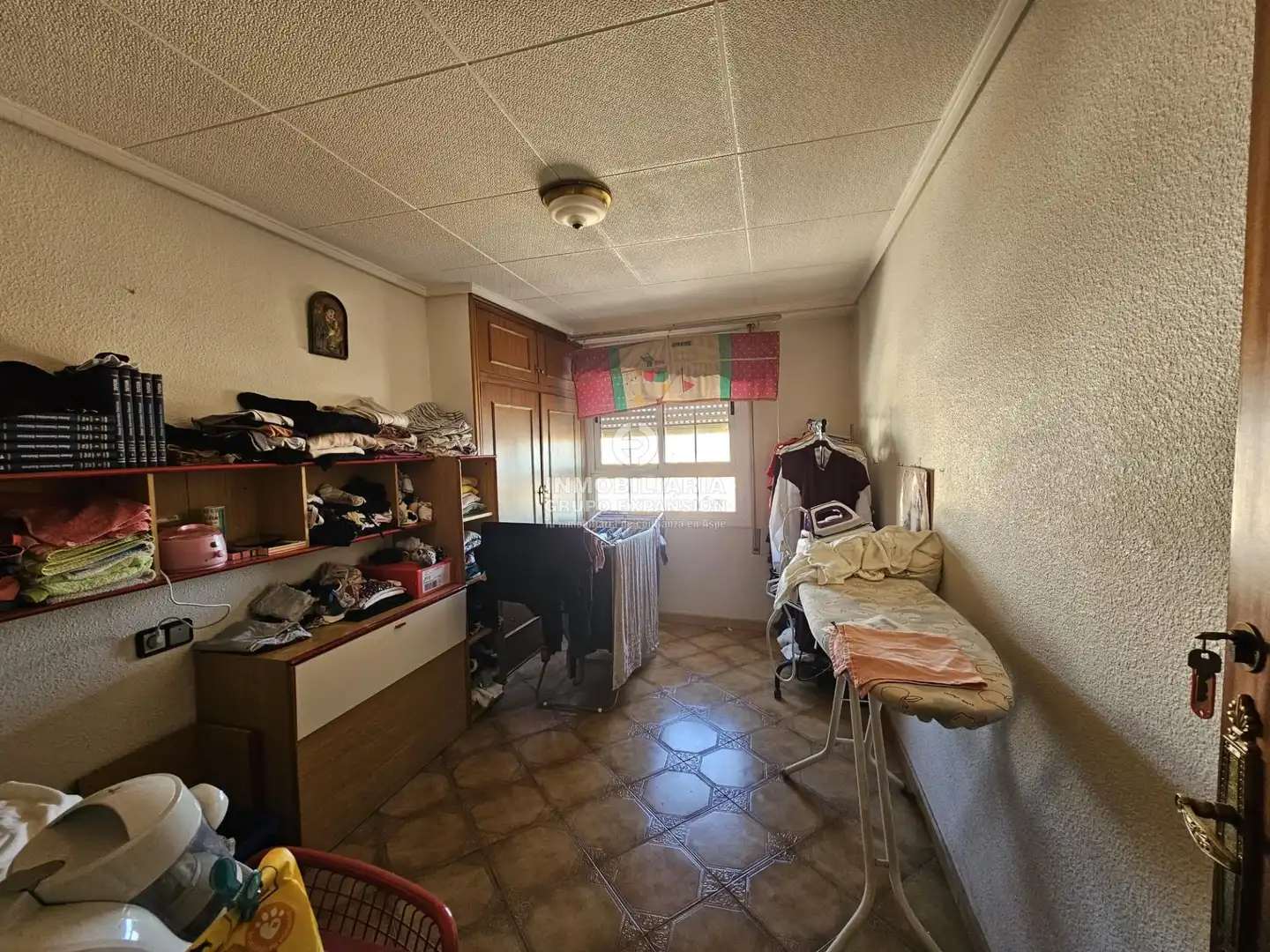Piso en venta en Novelda con Balcón