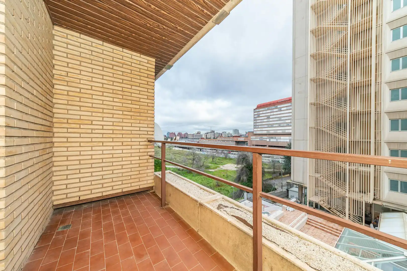 Terrasse von Gebäude zur Miete in Madrid