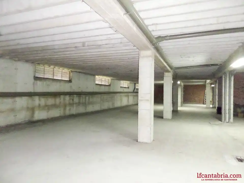 Locale commerciale in vendita a Peñacastillo - Nueva Montaña, imagen 13