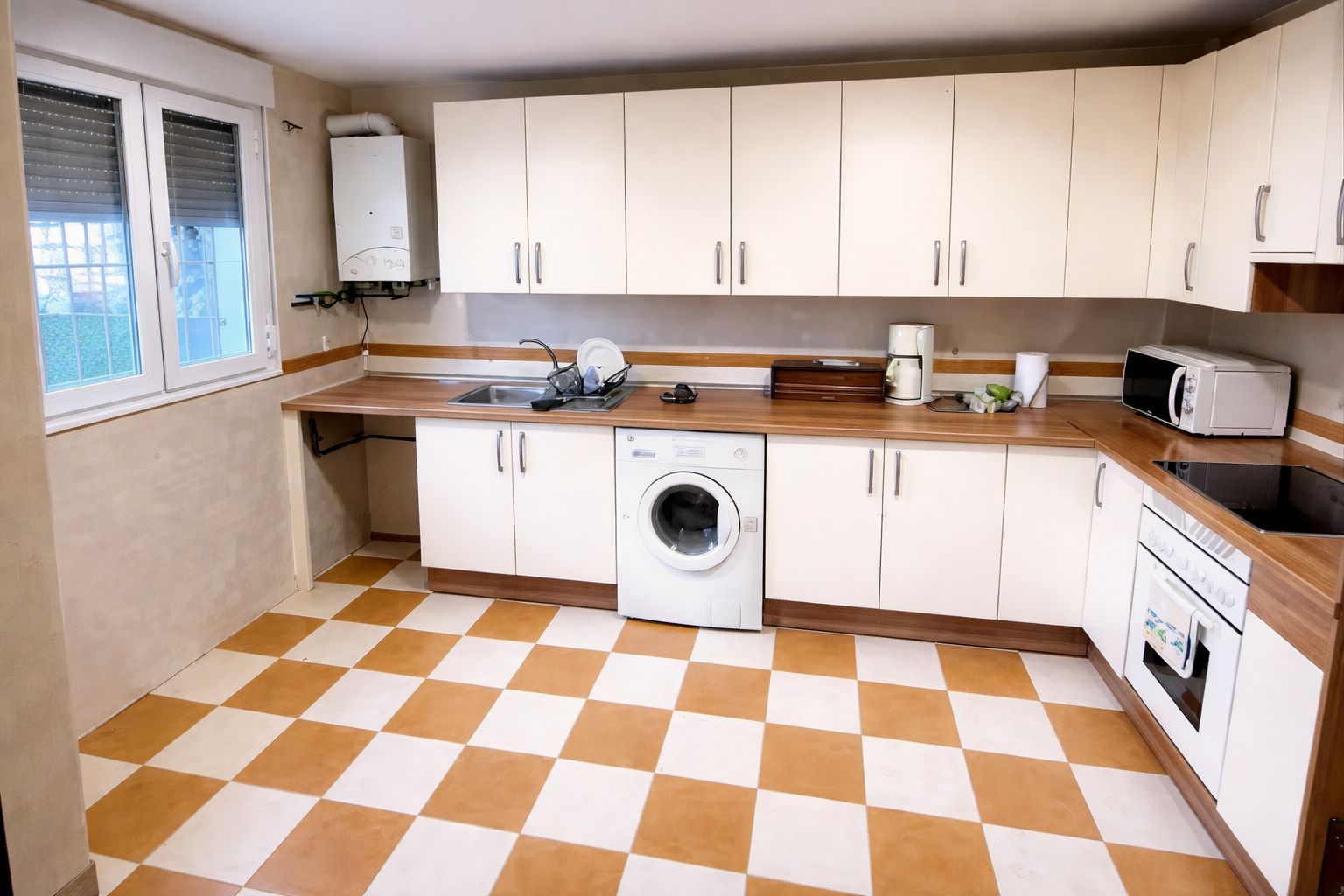 Cuina de Casa adosada en venda en El Viso de San Juan amb Aire condicionat i Piscina