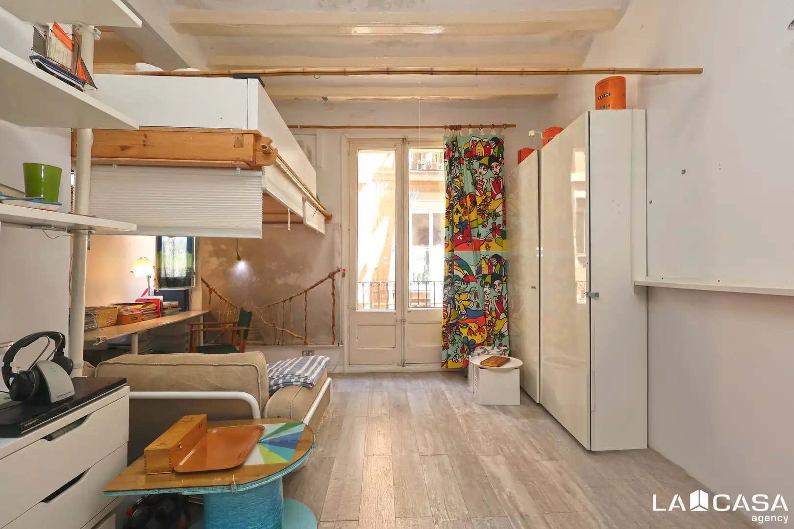 Appartamento con terrazza in vendita a Carrer d'En Roig, imagen 3