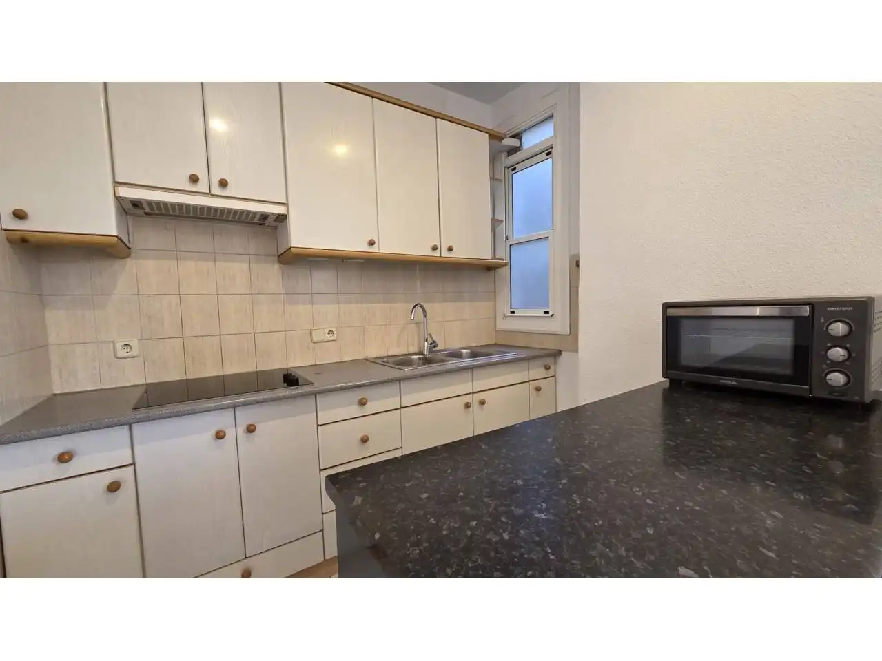 Cocina de Piso de alquiler en Barcelona con Amueblado y Balcón