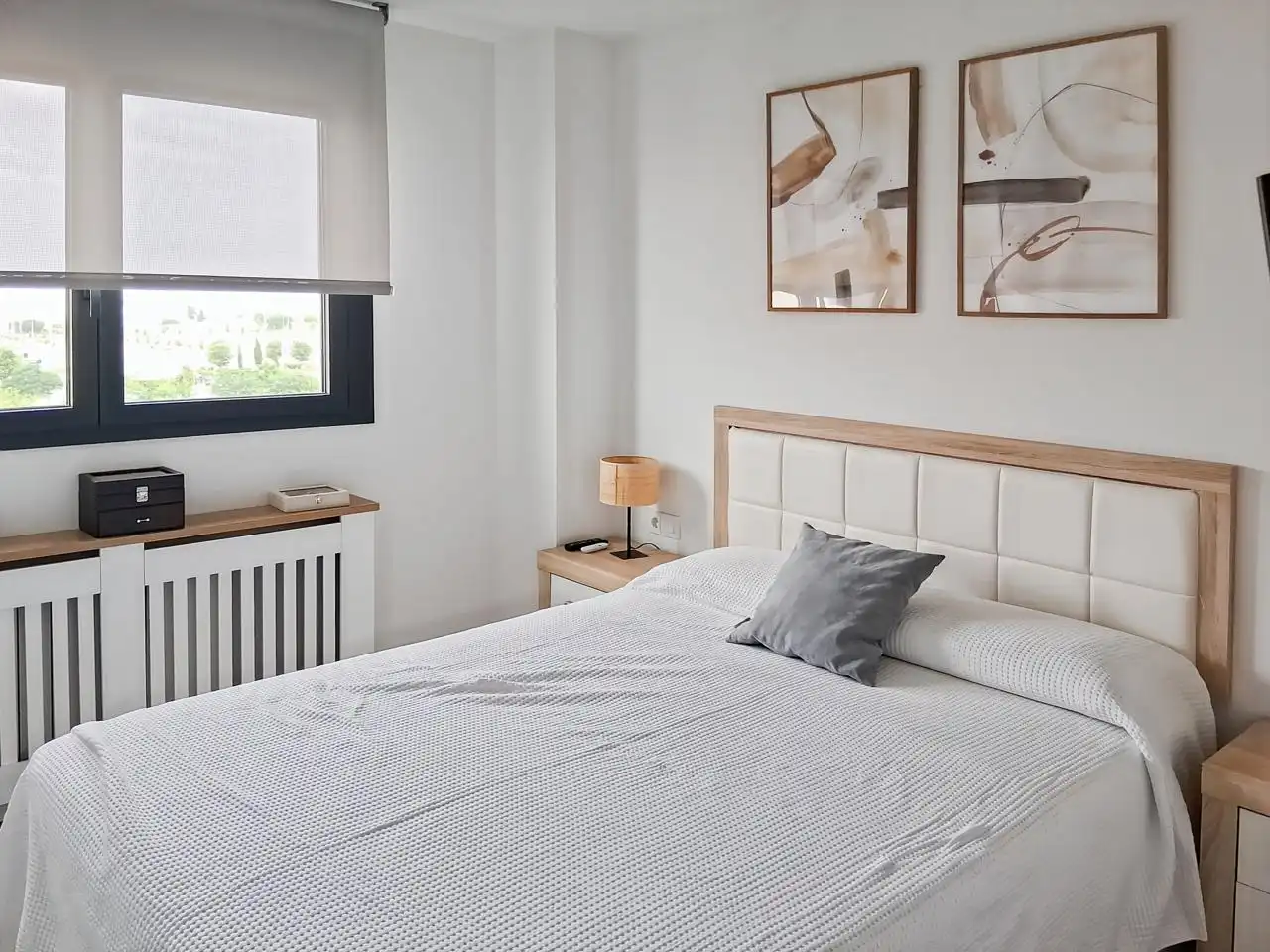Schlafzimmer von Wohnung zum Verkauf in Madrid mit Klimaanlage, Heizung und Terrasse