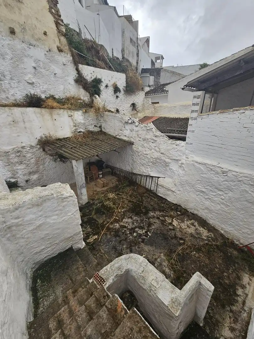 Exterior view of Houses for sale in Alozaina  with Storage room and Balcony