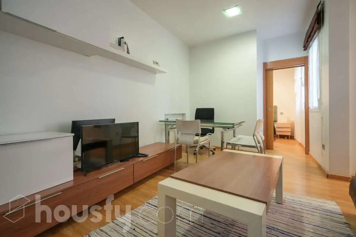 Living room of Flat for sale in Madrid  with Heating