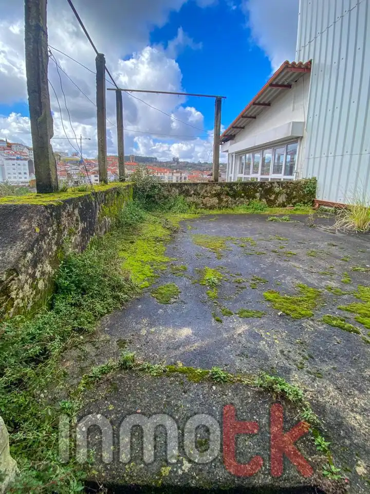 Vista exterior de Casa o xalet en venda en Betanzos amb Jardí privat i Terrassa