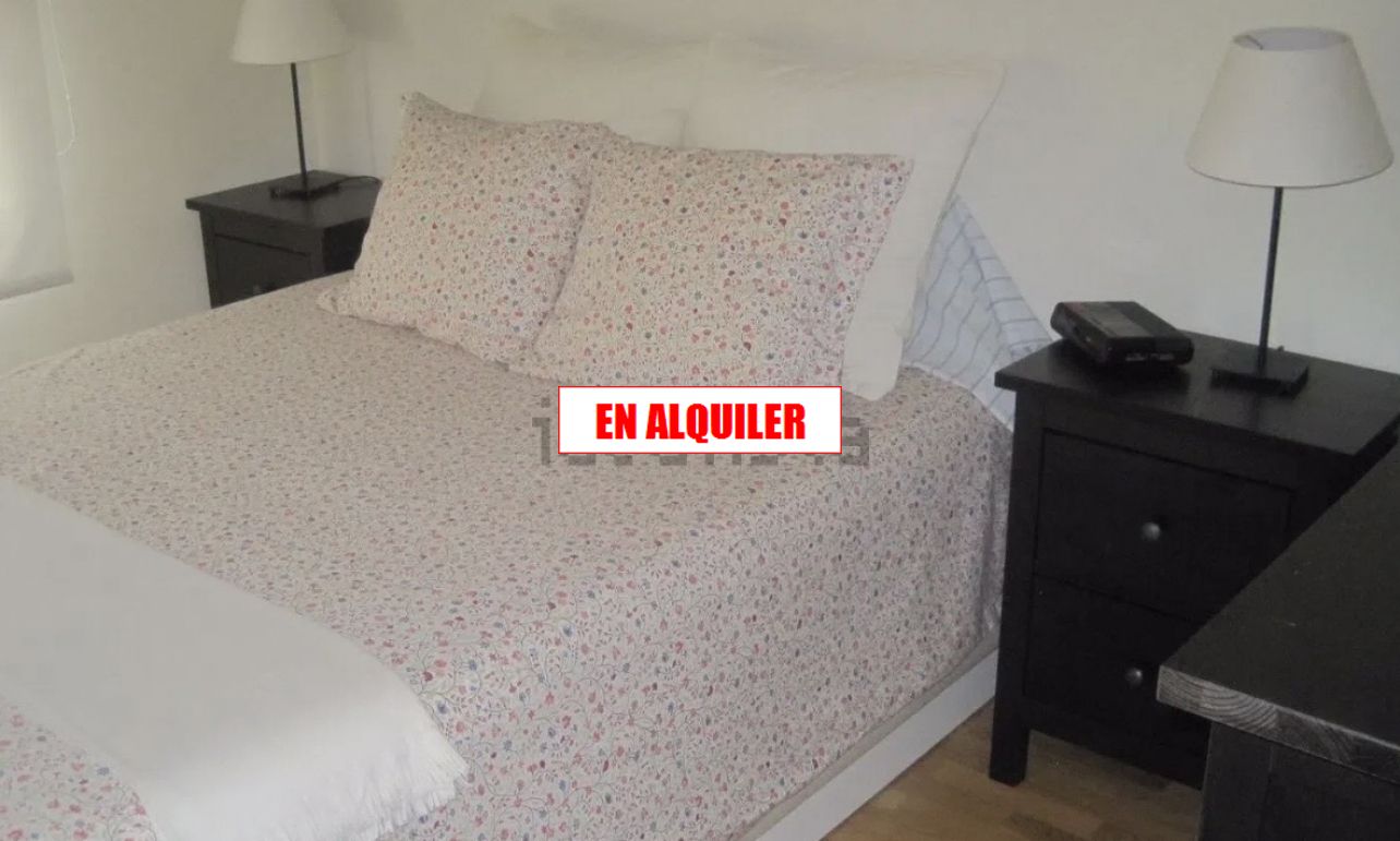 Dormitori de Pis de lloguer en Ciudad Real Capital amb Aire condicionat, Calefacció i Terrassa