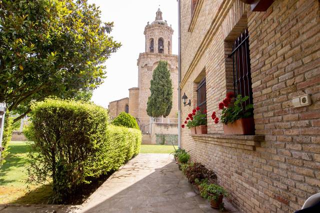 Casa-chalet en Venta en Puente la Reina / Gares